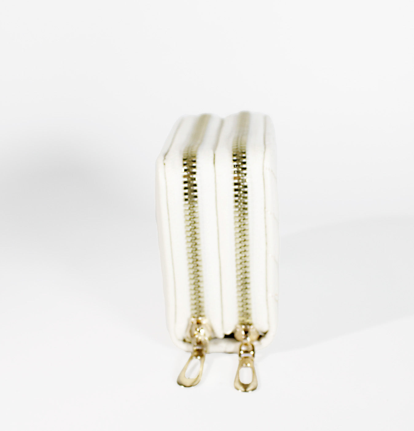 BILLETERA B84 VELLORA BLANCO